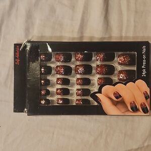 Black Press On Nails With Red Glitter Tips